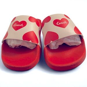 Coach Sz 7 Udele Sport Slide With Hearts Print